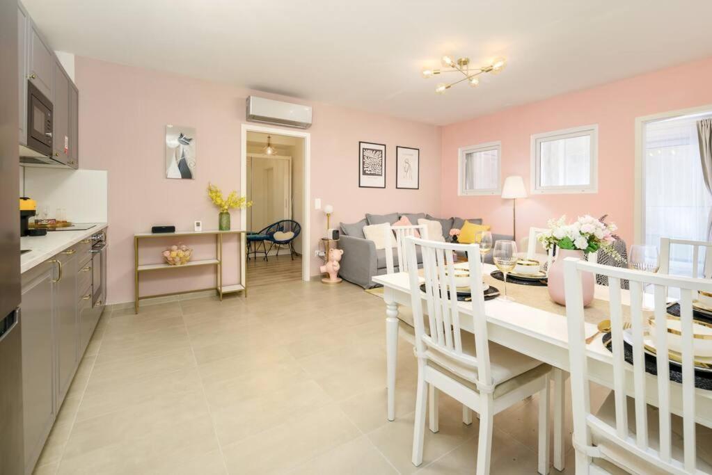 B104 - Liberty Bridge Lovely Home With Free Parking Budapest Exteriör bild